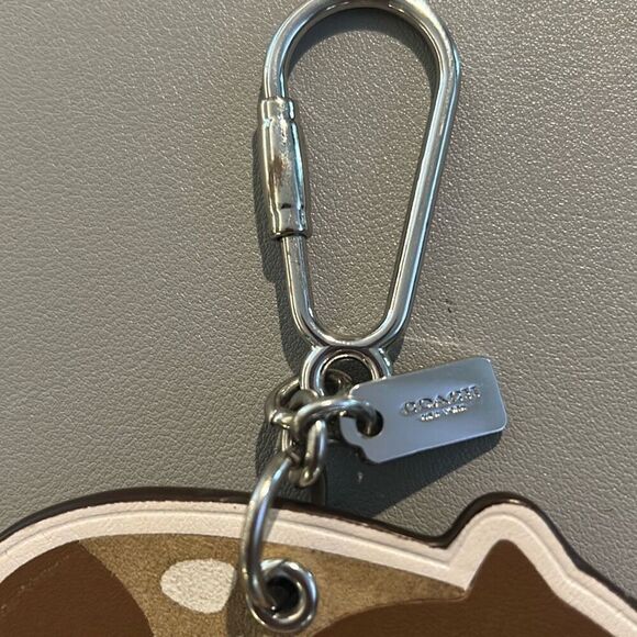 COACH Leather Deer Keychain - Picture 3 of 6